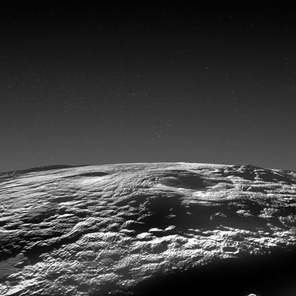 На Плутоне обнаружен обширный регион с криовулканами