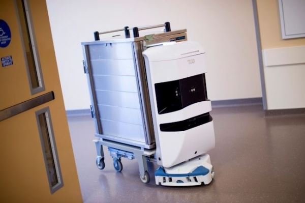 Автономные роботы, используемые в сотнях больниц, подвержены риску удаленного взлома